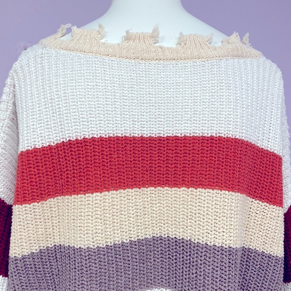 Shein Fringe Cropped Stylish Women's Oversized Sweater Size M Cool Design ! - Picture 6 of 8